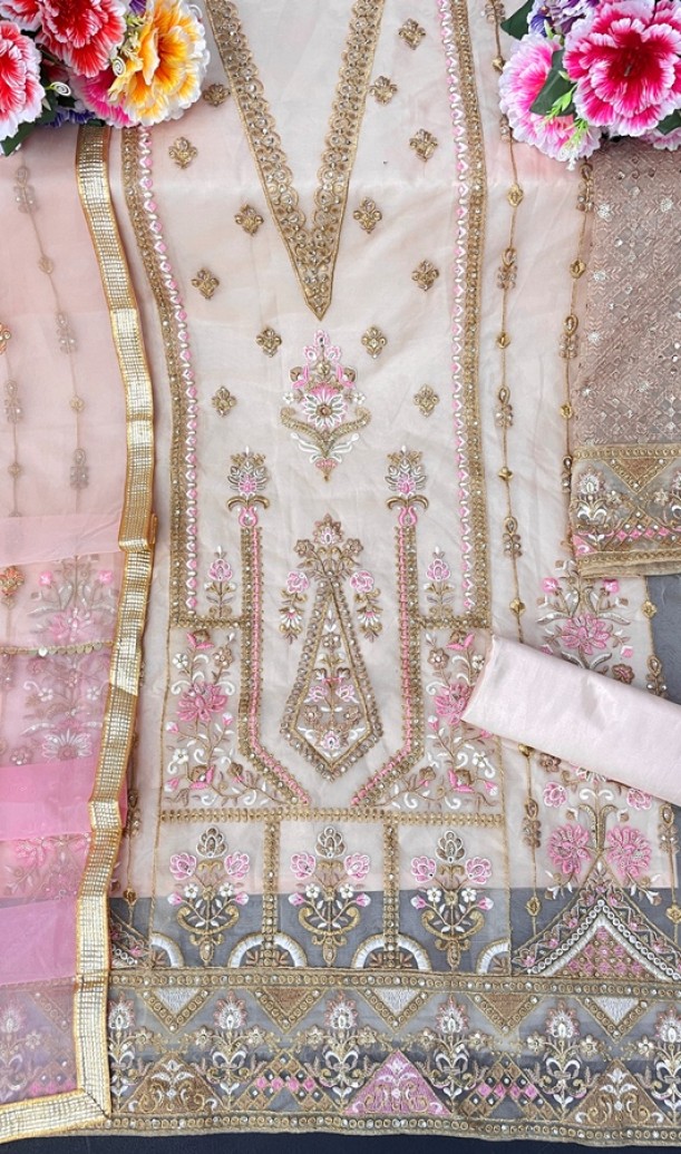 Heavy Organza With Heavy Embroidery Sequence Work Suit Heavy Organza With Heavy Embroidery Sequence Work Suit