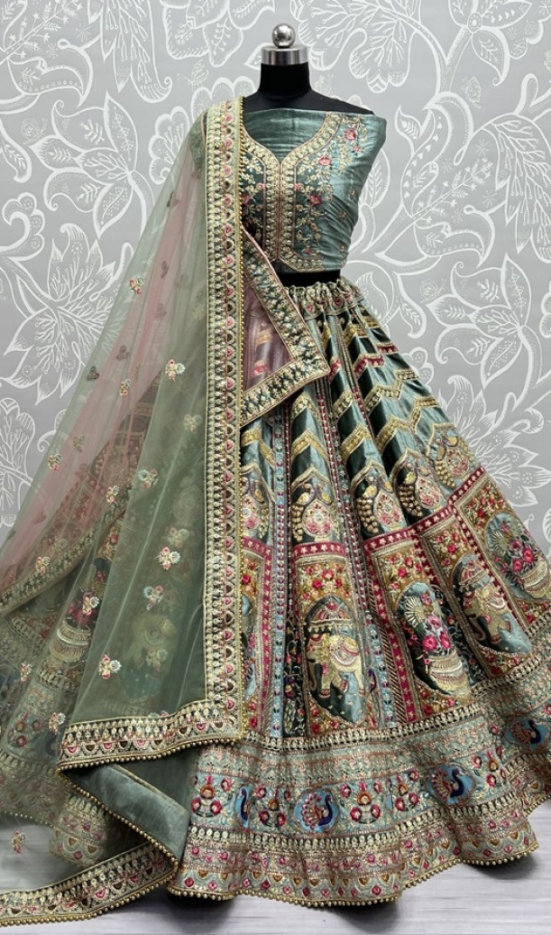 Fancy Designed Exclusive Party wear Lehengacholi Handwork Crafted 4.5 Meter Flair Collection