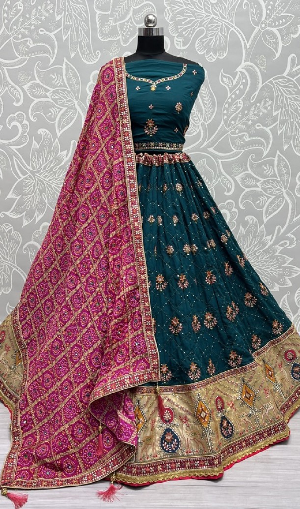 Gadhwal silk Crafted Bandhani print Dupatta Lehengacholi
