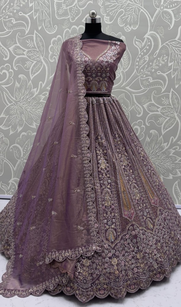 Partywear Purple Bridal Net Lehengacholi 