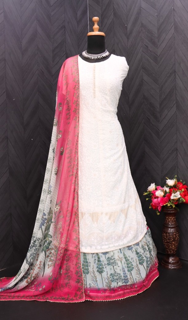 White pink Embroidered Anarkali Suit White pink Embroidered Anarkali Suit