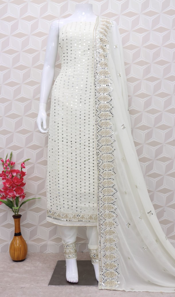 Off white Faux Georgette Pakistani Suit Off white Faux Georgette Pakistani Suit