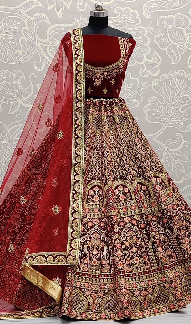  Flaired bridal Lehengacholi 