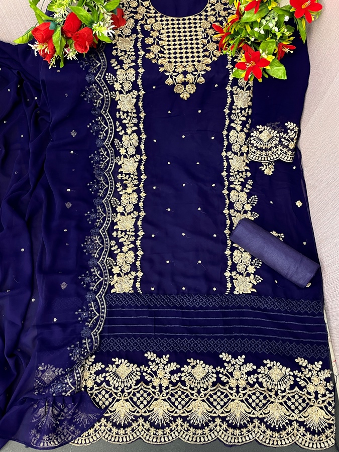 Heavy Embroidery Pakistani Suits