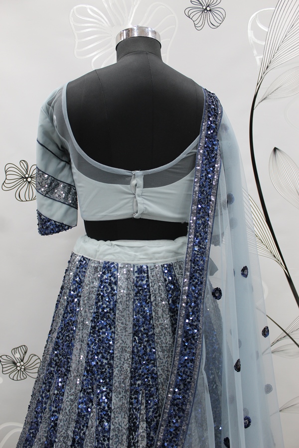 Heavy Work Designer Fancy Wedding Wear Lehenga