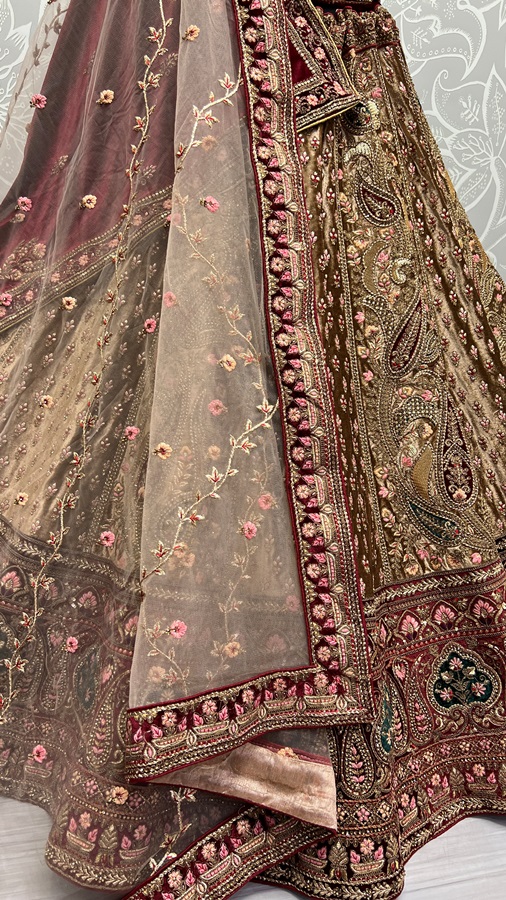 Heavy Flaire and Embroidery broad Lace designer bridal Lehengacholi 