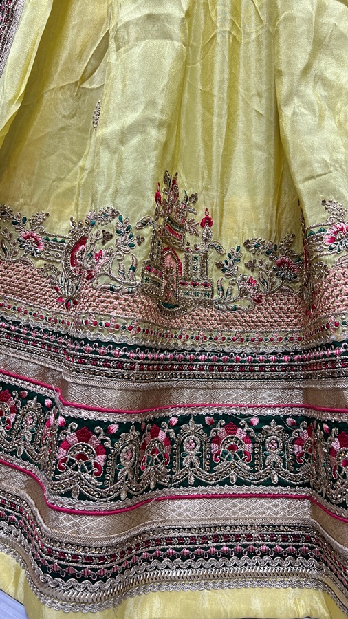 Pure Gadhwal Silk Handwork Crafted Lehengacholi with Bandhani Dupatta 
