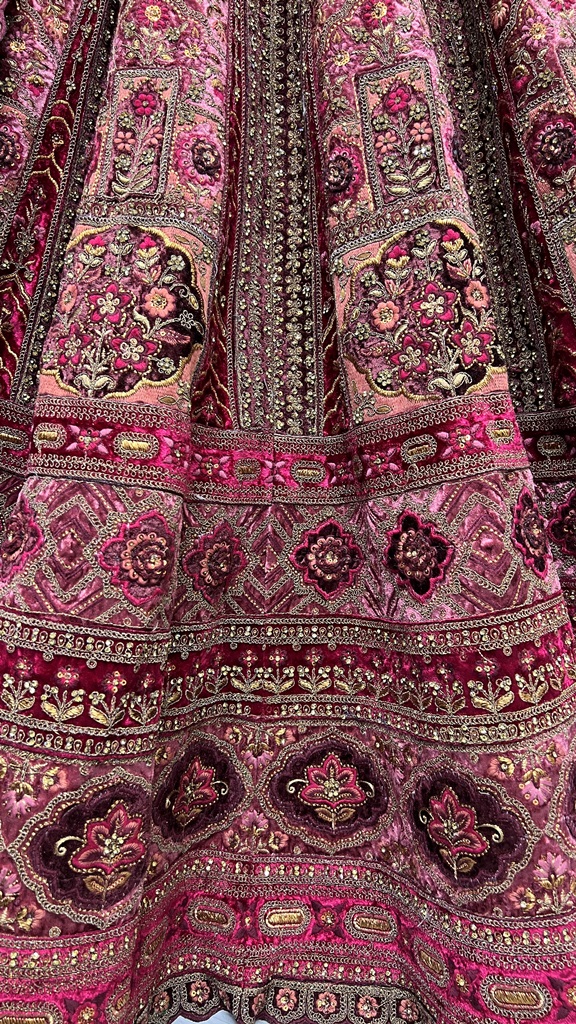 six meter Flaired bridal Lehengacholi designed with dori work zari and thread work sequence sequence and diamond studded