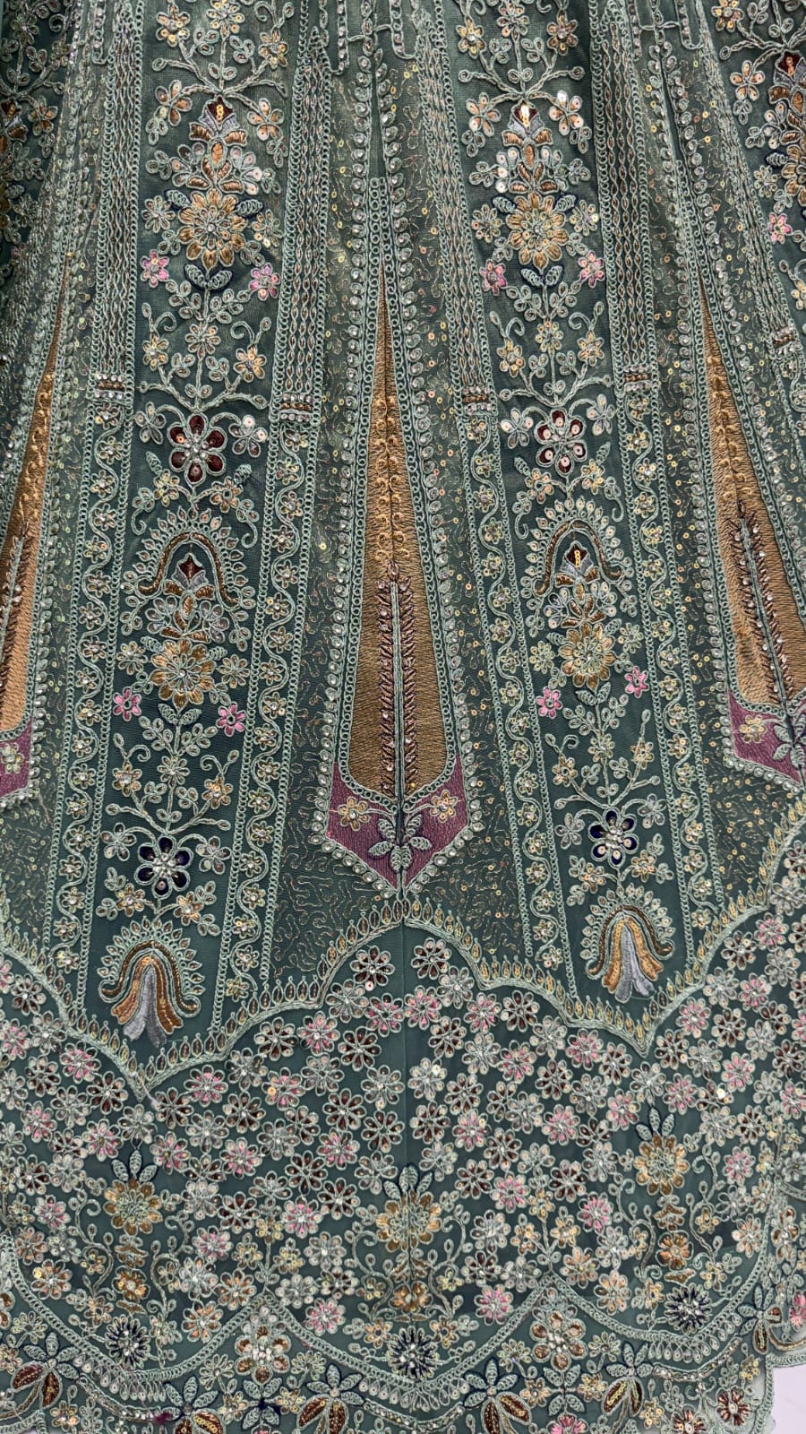 Partywear Green Bridal Net Lehengacholi 