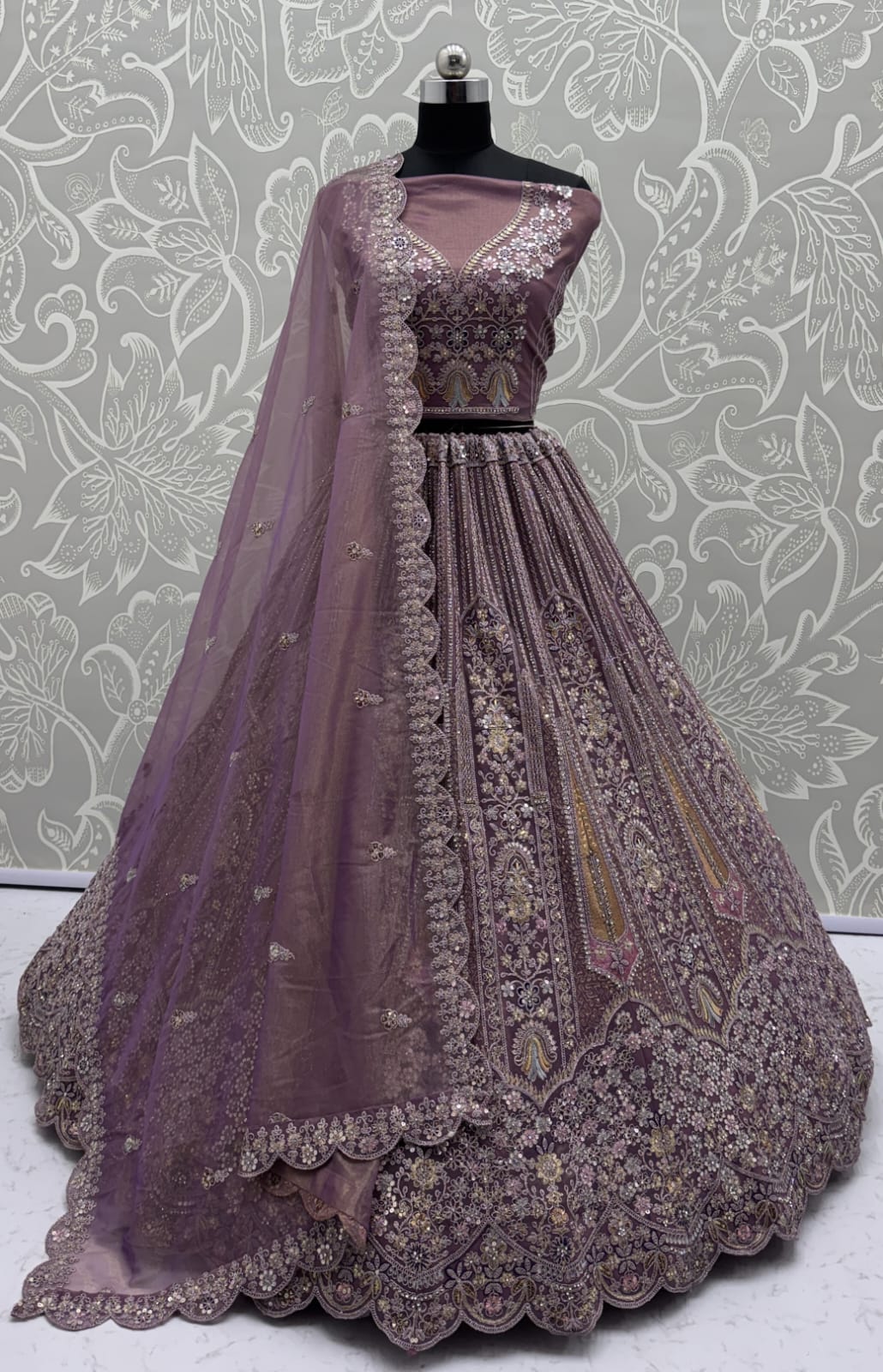 Partywear Purple Bridal Net Lehengacholi 
