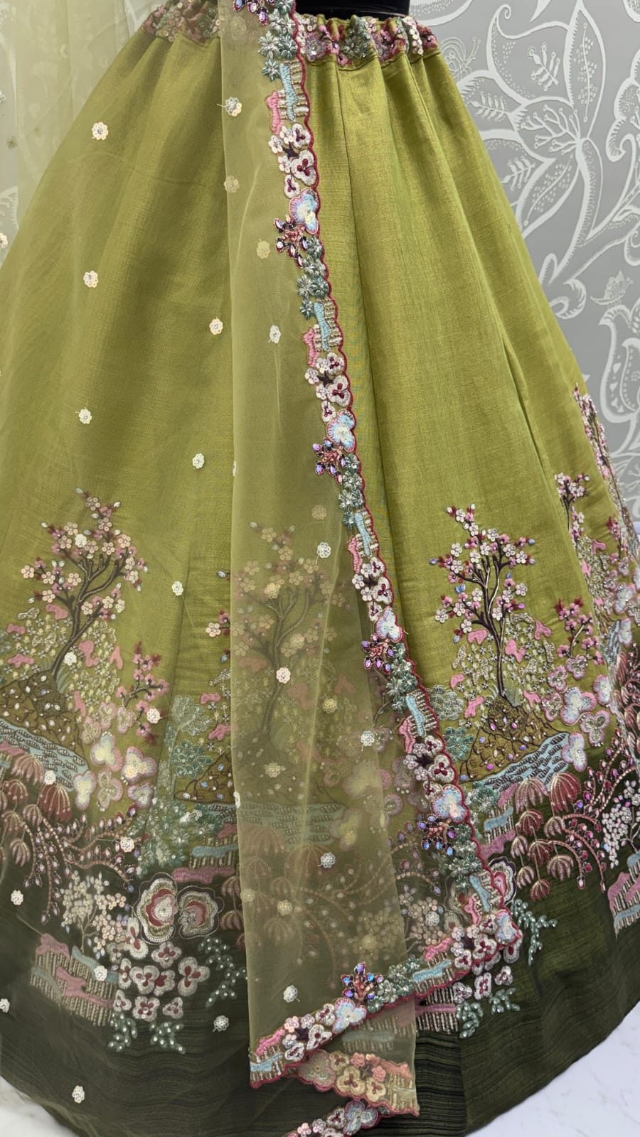 Eye-Catchy Green Color Range Rainbow Shaded Sequins Work Partywear Lehengacholi 
