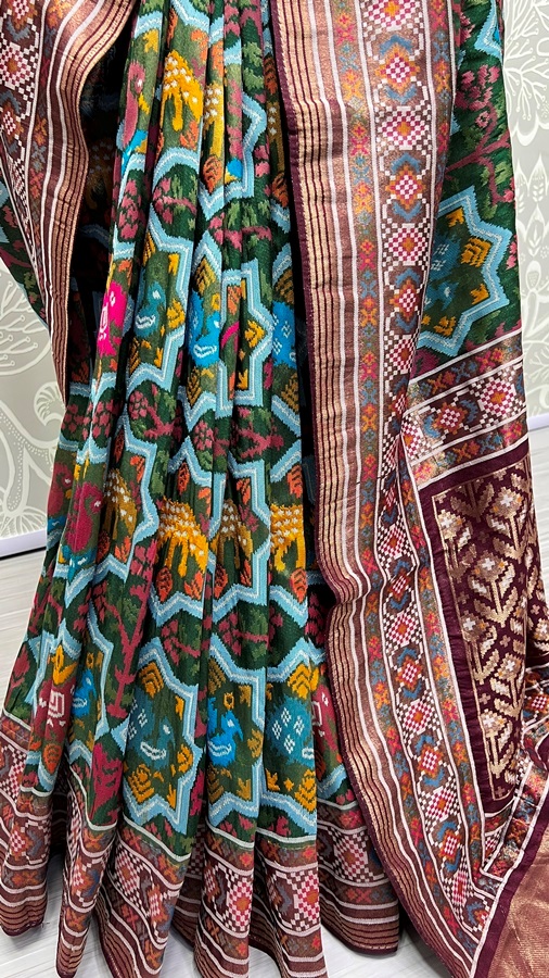 Pure Meena Silk and Dyed Silk Thread Crafted Authentic Patola Saree 