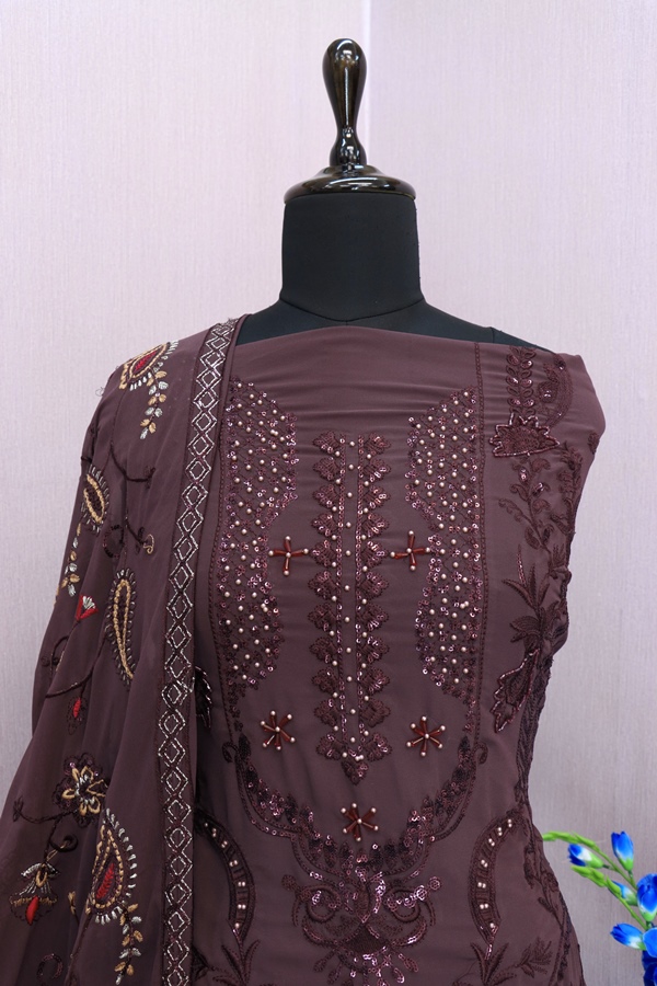 Georgette Reception Salwar Kameez in marun with Sequence work