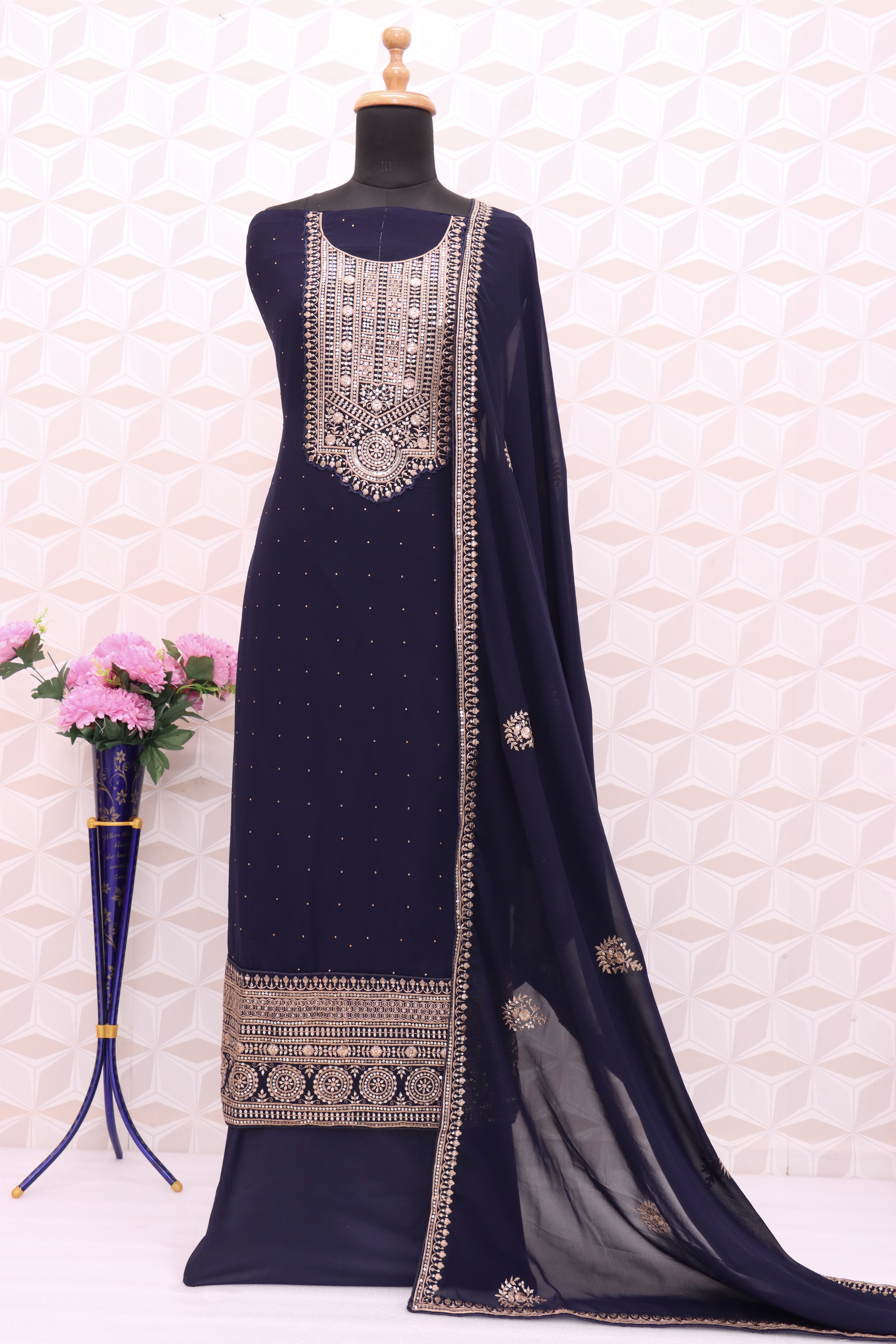 Violet Georgette Resham Pakistani Salwar Suit