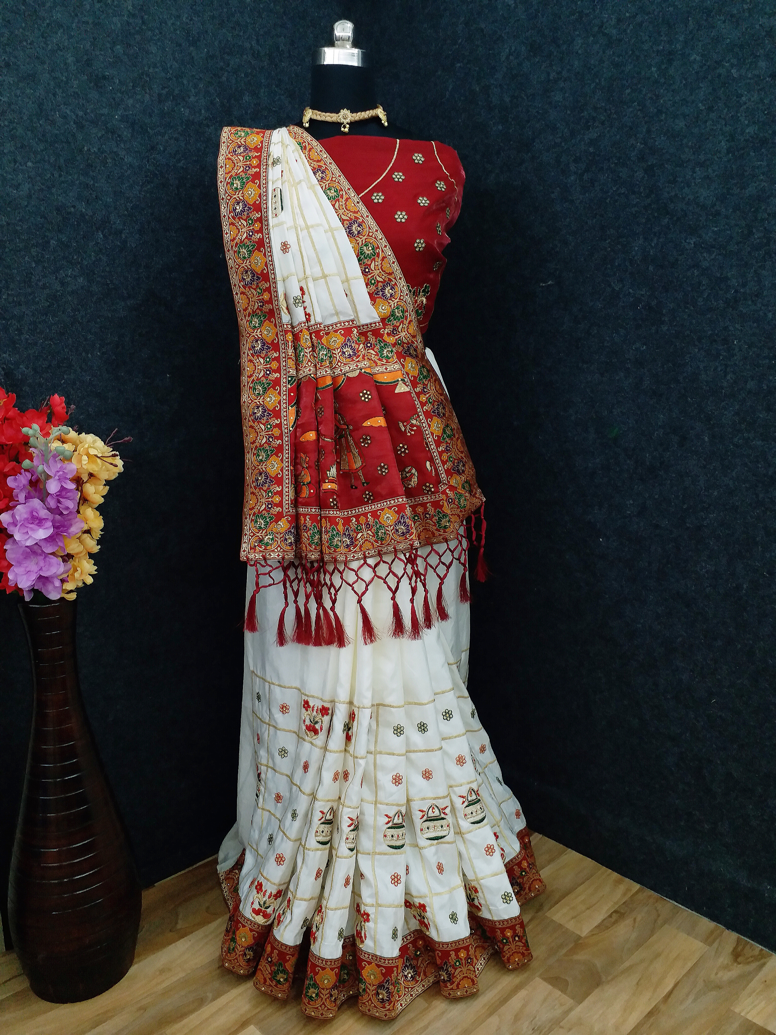 Soft Silk Embroidery Laheriya Work White Saree